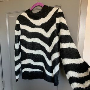 who what wear crewneck sweater